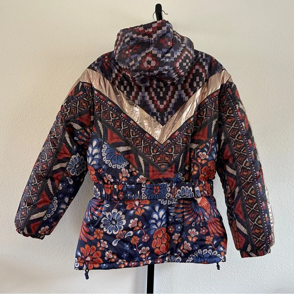 FARM Rio Multicolor Patterned Puffer Jacket - Picture 4 of 16